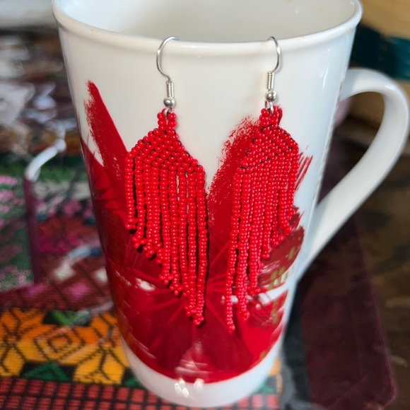 Bohemian Red Dangle Beaded Earrings asymmetrical hand crafted 2 inches long - Picture 1 of 4